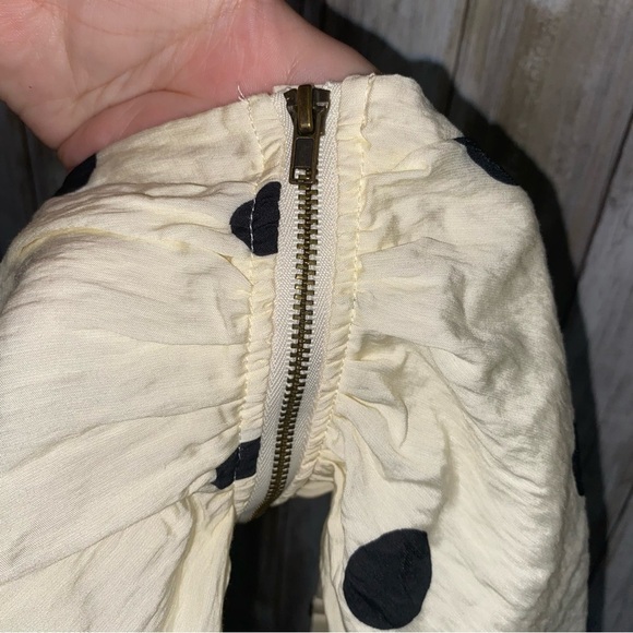 Future Collective Polka Dot Crop - Picture 5 of 6